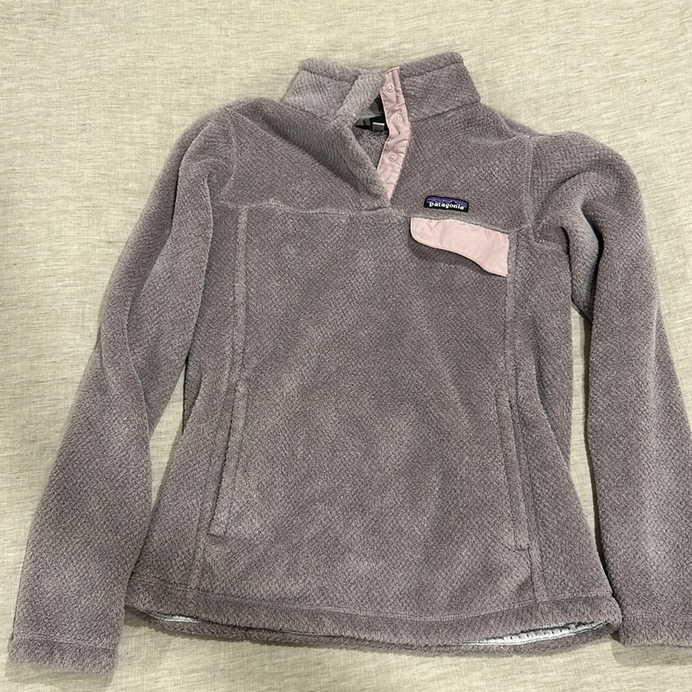 Patagonia Womens RE-Tool Snap-T pullover. Size Womens small. Glaze Purple.